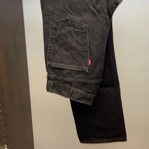 Men’s 513 black Levi’s Jeans 36x32. Slim Straight